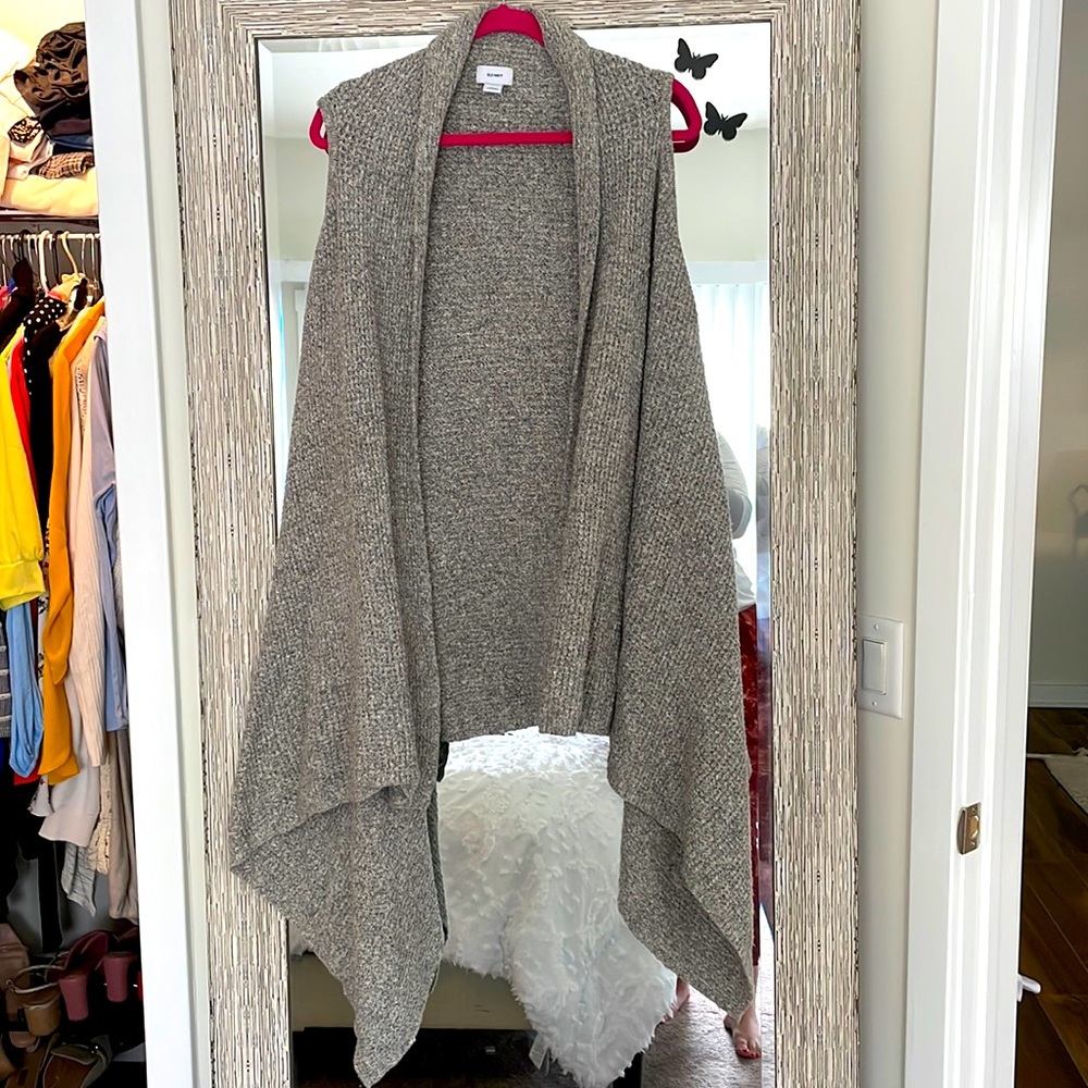 Old Navy sleeveless sweater